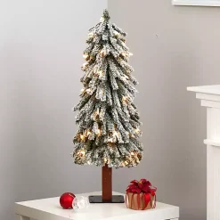 Christmas Trees><noscript><img width=