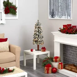 Christmas Trees><noscript><img width=