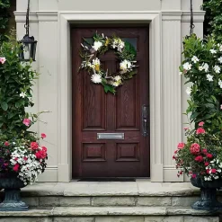 Wreaths><noscript><img width=