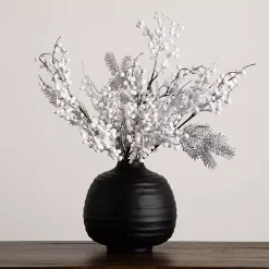 Stems & Bouquets><noscript><img width=