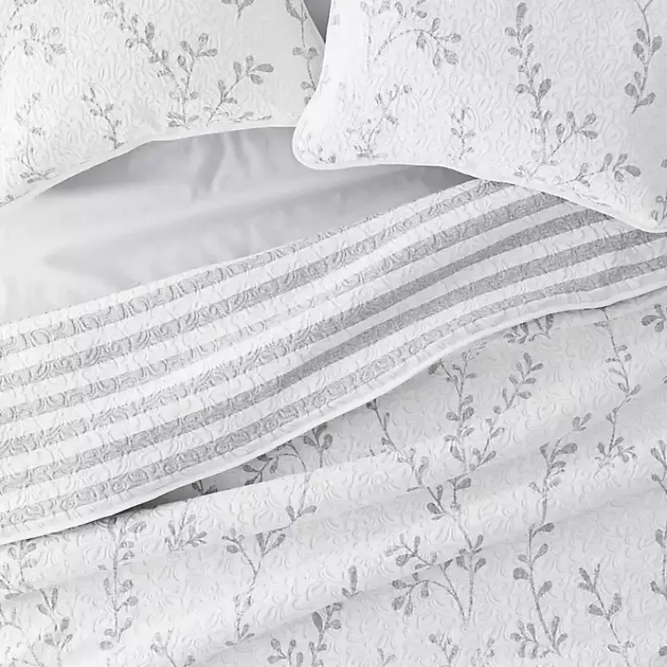 Kirklands Home Gray Vines Reversible 3-pc. King Quilt Set New