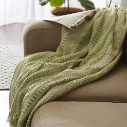Blankets & Throws><noscript><img width=