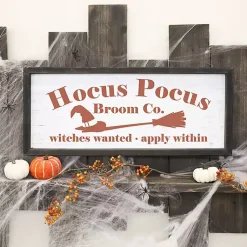 Halloween><noscript><img width=