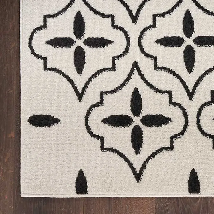 Kirklands Home Ivory & Black Quatrefoil Indoor/Outdoor Runner Sale