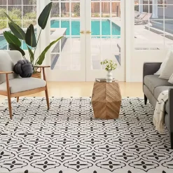 Kirklands Home Ivory & Black Quatrefoil Indoor/Outdoor Rug, 5x7 Sale
