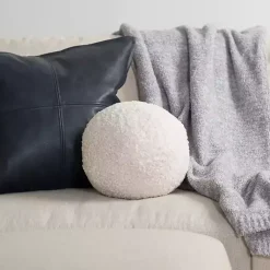 Pillows><noscript><img width=