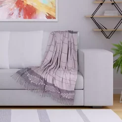 Blankets & Throws><noscript><img width=