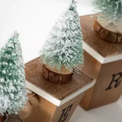 Christmas Decorations><noscript><img width=