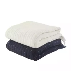 Blankets & Throws><noscript><img width=