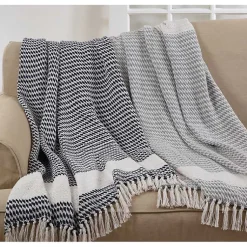 Blankets & Throws><noscript><img width=