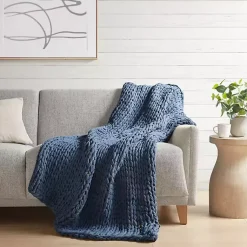 Blankets & Throws><noscript><img width=