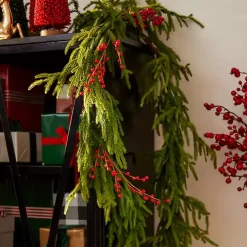 Christmas Arrangements & Garland><noscript><img width=