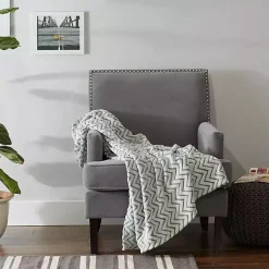 Blankets & Throws><noscript><img width=