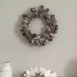 Christmas Wreaths><noscript><img width=